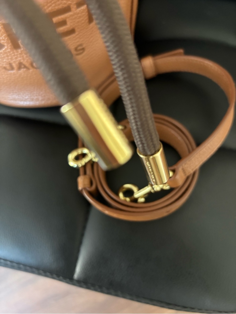 Marc Jacobs Brown Leather The Bucket Bag with Rope Top Handle - Picture 4 of 15